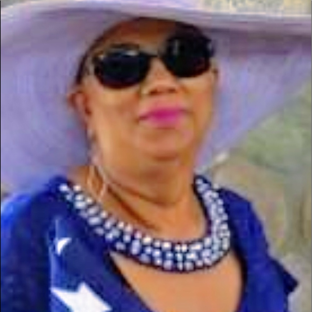 Meet your Posher, Phyllis